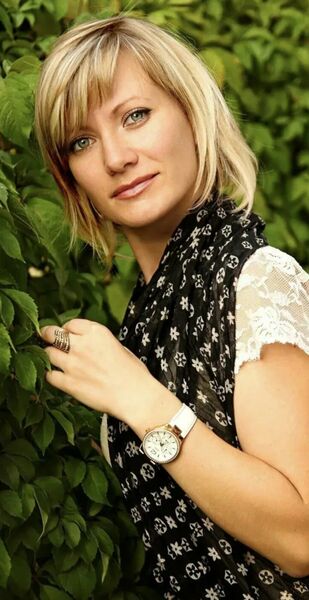  ,   Nikol, 39 ,   ,   