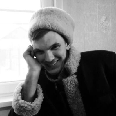  ,   Petr, 32 ,   ,   