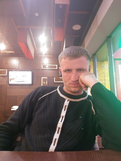  ,   Victor, 38 ,   ,   , c 