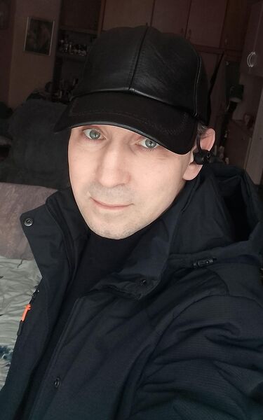  -,   , 52 ,  