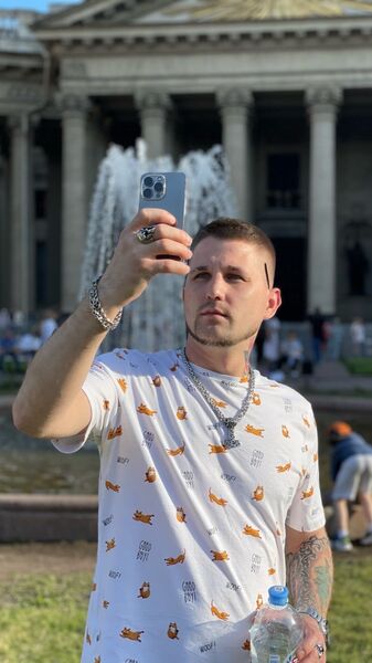  ,   Vladimir, 32 ,   ,   