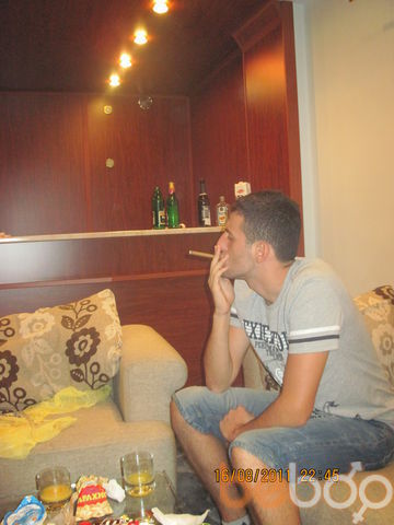  ,   David, 33 ,   ,   , c 