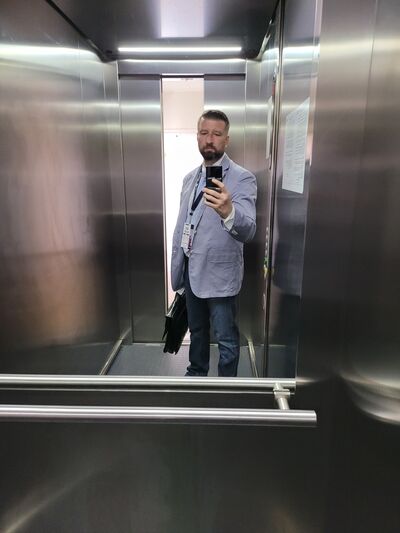  --,   Diplomat, 44 ,   ,   
