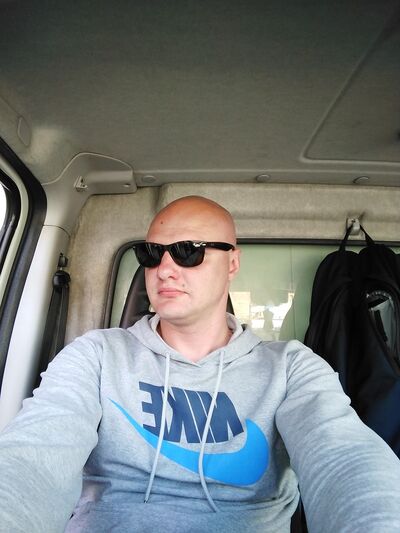 ,   Vitali, 41 ,  