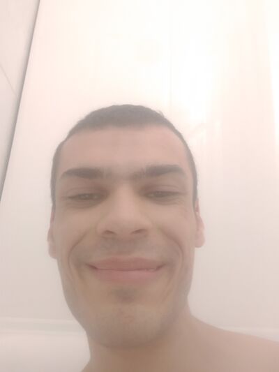 ,   Robert, 28 ,   ,   