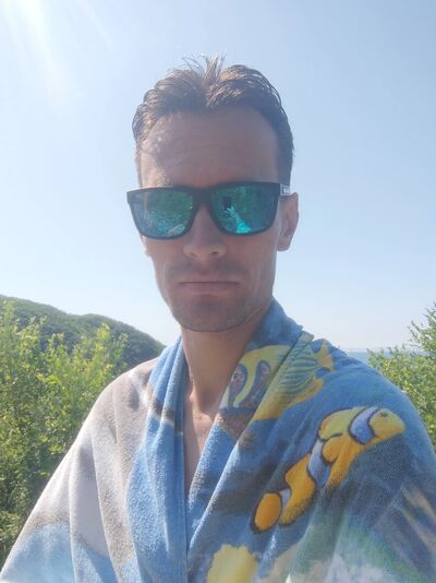  ,   , 28 ,   