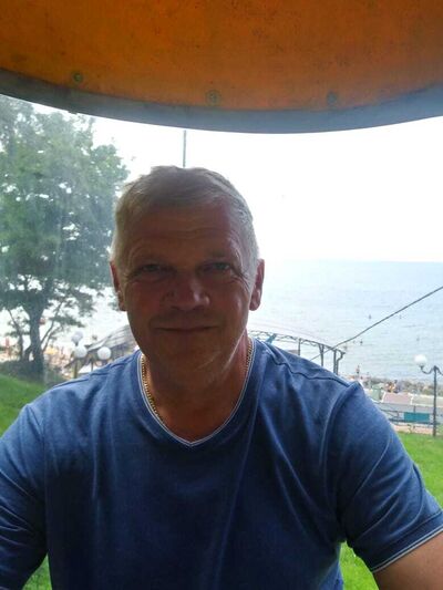  ,   Modest, 64 ,   