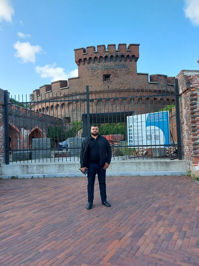  ,   Azat, 40 ,   ,   