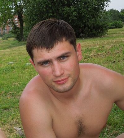  ,   Viktor, 41 ,   ,   , c , 