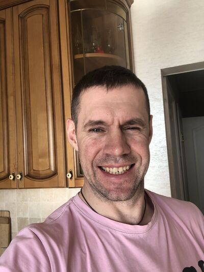  ,   Sergio, 46 ,   ,   , c 