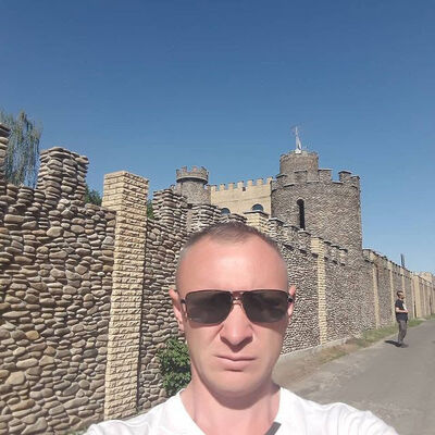  ,   Aleksey, 42 ,   ,   , c , 
