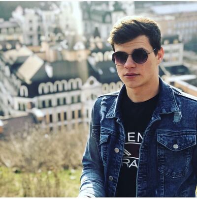  Stuttgart,   , 25 ,   , 