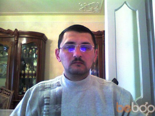  ,   Vusak, 47 ,   