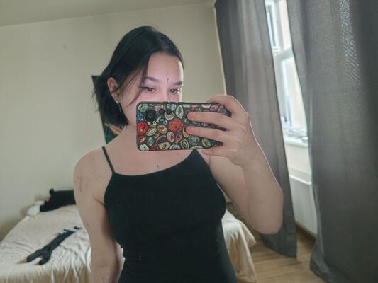  ,   Alexa, 22 ,   ,   