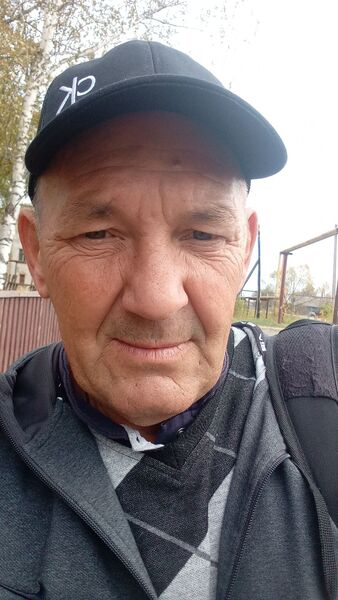  ,   Aleksandr, 52 ,   ,   , c , 