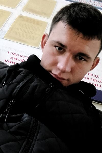 ,   Boris, 21 ,     , c 