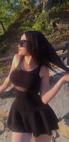  ,   Nika, 24 ,   ,   