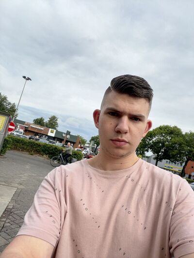  ,   Vasjok, 21 ,   ,   , c 