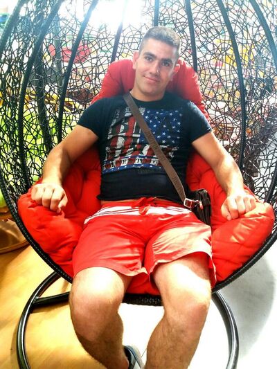 ,   Victor, 34 ,   ,   , c 