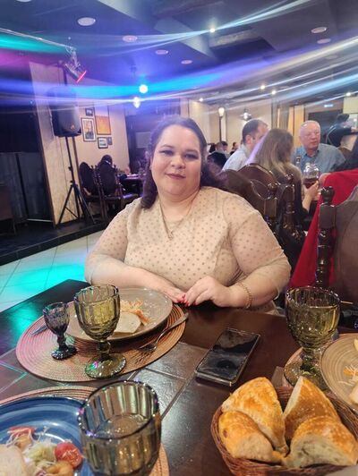  ,   Regina, 40 ,   ,   , c 