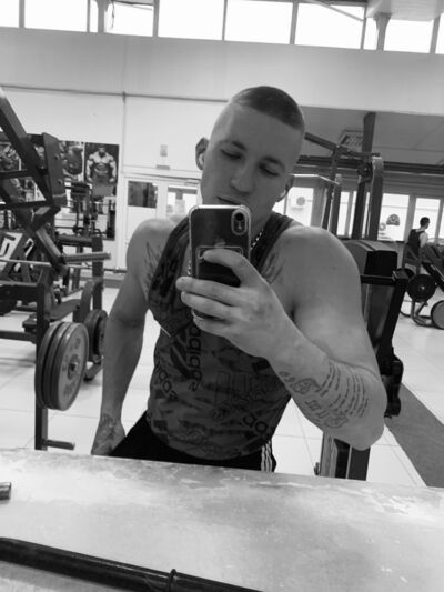  ,   Zahar, 24 ,   c 