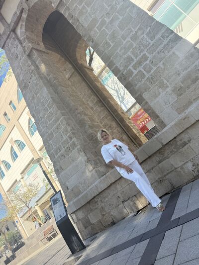  Azor,   , 37 ,   ,   