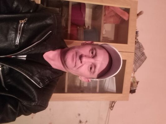  ,   Alex, 46 ,   ,   