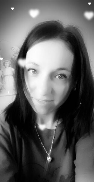  ,   Viktori, 32 ,   ,   , c 