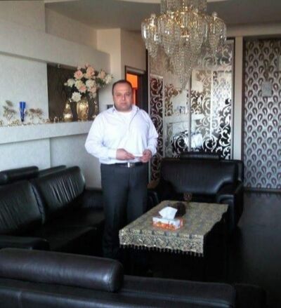  ,   Karim, 43 ,   ,   , c 