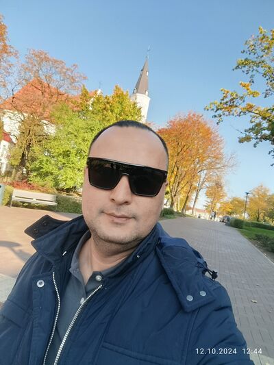  ,   ELBEK, 28 ,   ,   , c , 