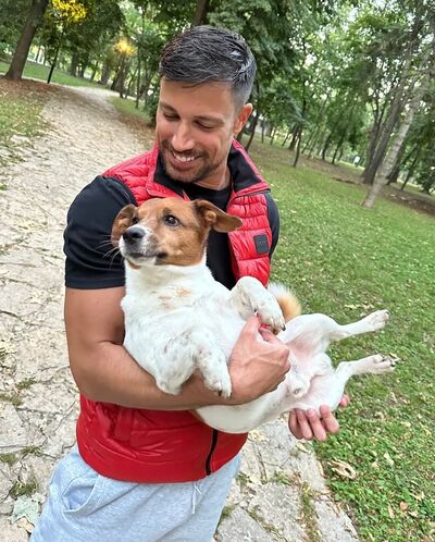  ,   John Mike, 47 ,   ,   