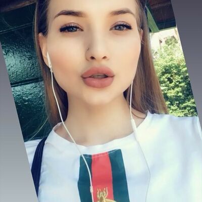  ,   Elena, 24 ,   ,   