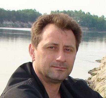  ,   Stas, 51 ,   