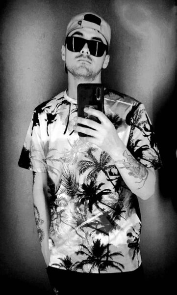  ,   Konstantin, 30 ,   ,   , 