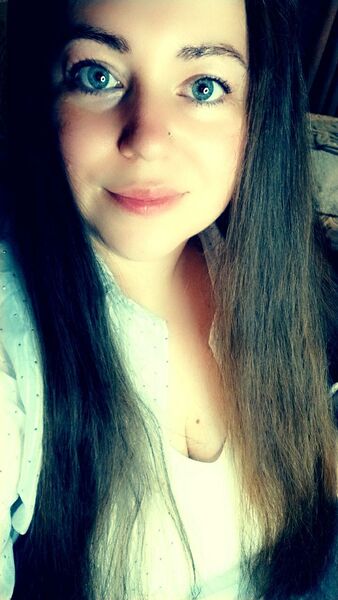  ,   Anastasia, 31 ,  