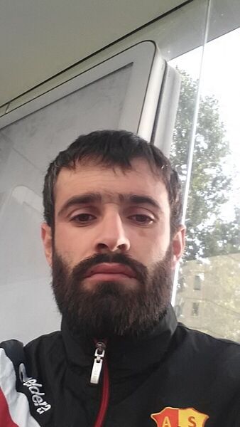  ,   Umed, 35 ,  