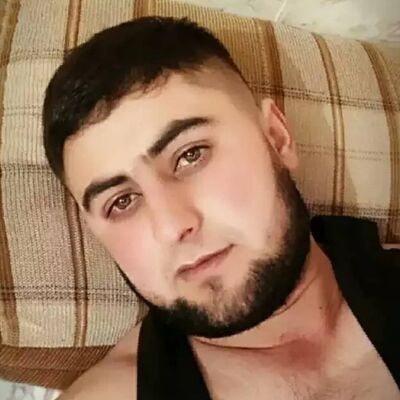  ,   Farid, 37 ,   ,   