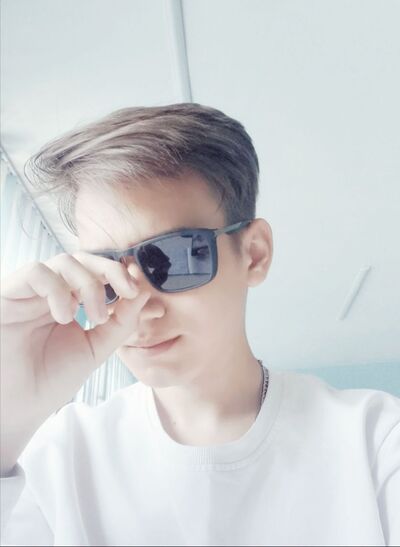  ,   Fidail, 20 ,   ,   