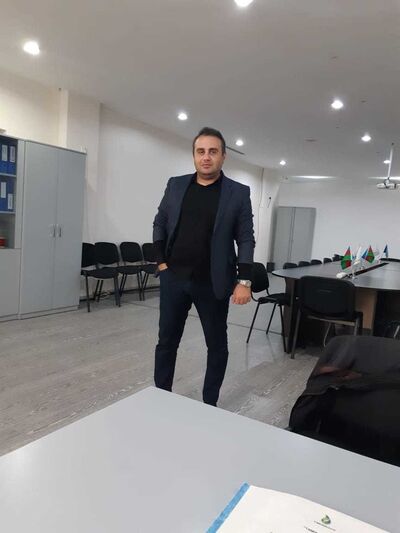  ,   Emil, 41 ,   ,   , c 