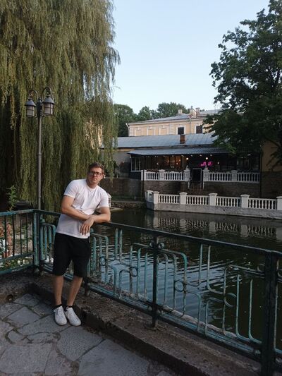  ,   Ihor, 30 ,   ,   , c 