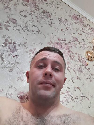  ,   Sergey, 30 ,   