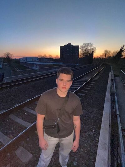  Krefeld,   , 18 ,   