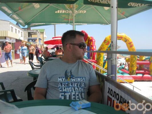  ,   Andrey, 40 ,  