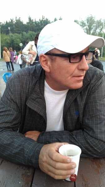  -,   Sergej, 57 ,   