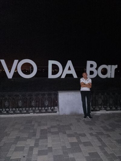  ,   Ivan, 39 ,     