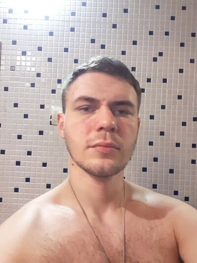  ,   Ruslan, 25 ,  