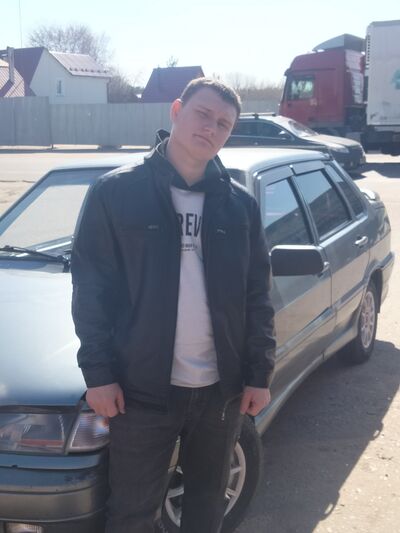 ,   Sasha, 23 ,   ,   