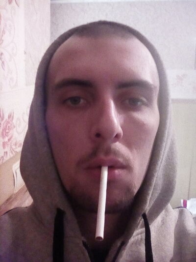  ,   Denis, 33 ,     , c 