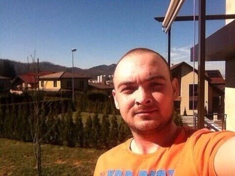  22619382  Andrei, 34 ,    