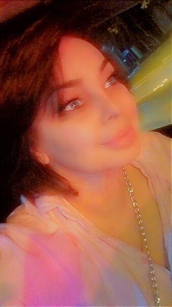  ,   Elyanora, 43 ,   ,   